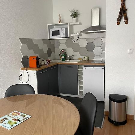 Studio Isard, Wifi Et Parking Gratuit, Navette Gratuite Au Pied De La Residence, Possibilite Forfait Menage Et Location Linge De Lit Et Toilette, A 10 Minutes A Pied Du Centre Ville フォン・ロム エクステリア 写真